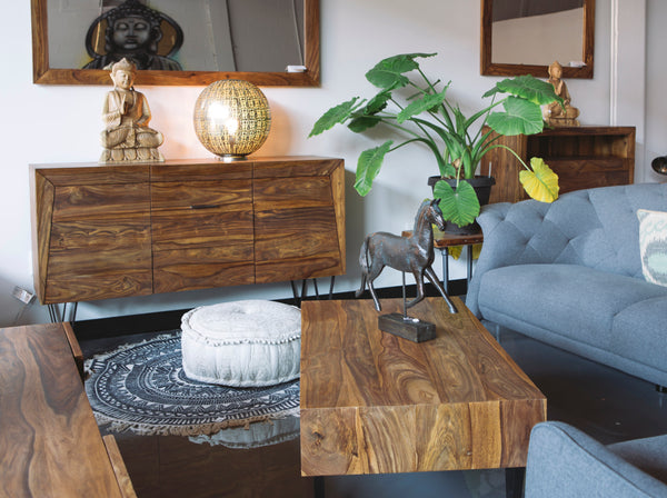 Top Four Tips to Incorporating Wood Furniture in Your Living Room