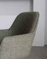 Silla de comedor cómoda con forma orgánica | Tapizado de tela | Contemporánea