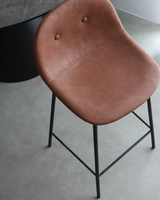 Taburete de bar Ora de cuero | Elegancia moderna | Altura de mostrador