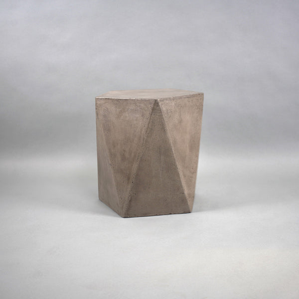 PENTAGONE STOOL Concrete seat / Side Table | Indoor and Outdoor | Natural Grey 40x40x45 cm