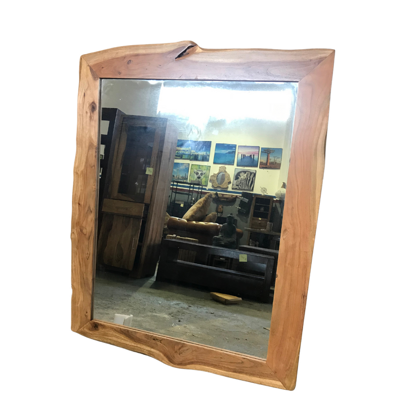 Casa Suarez Mirror | 100x130x5 cm